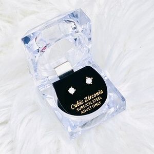 Cubic Zirconia 4mm Gold Stud Earrings gift box set